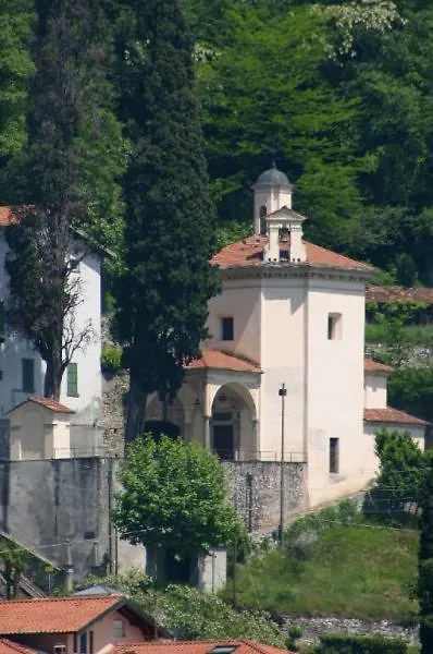 Antica Regina Charming Apartments Menaggio Italy